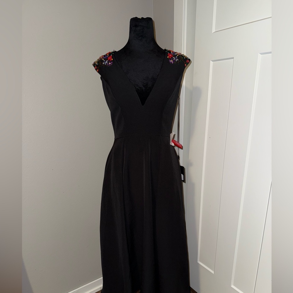 New | Mac Duggal 70214 Beaded Cap Sleeve A-Line
Midi Dress in Black Multi 4 - Picture 5 of 11